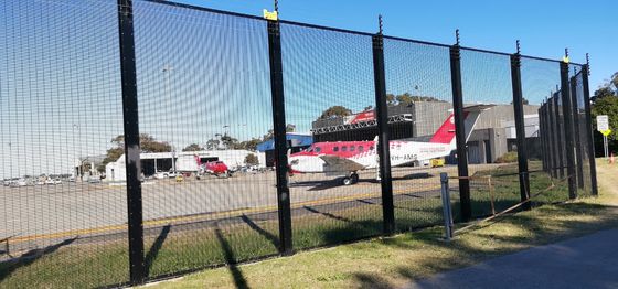 উচ্চ নিরাপত্তা 358 এন্টি ক্লাইম্বিং বেড়া প্যানেল 3.5mm 4.0mm