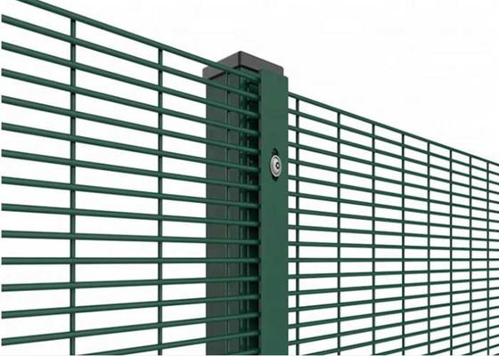 পাউডার লেপ 358 স্কয়ার পোস্ট 3mm এন্টি ক্লাইম্বিং নিরাপত্তা বেড়া ঝালাই তারের