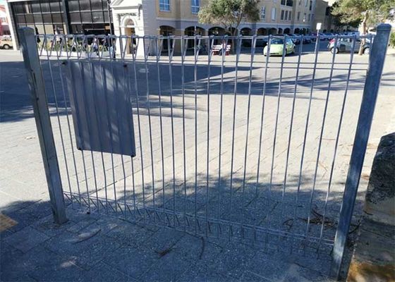 বিআরসি 5 মিমি রোল টপ ওয়েল্ড জাল বেড়া গরম ডুব গ্যালভানাইজড