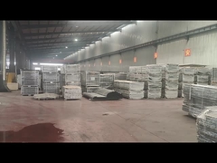 বিভিন্ন পণ্য চালানের জন্য প্রস্তুত